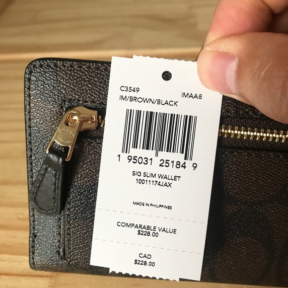 Coach Wallet🎈🎈 - Picture 4 of 7